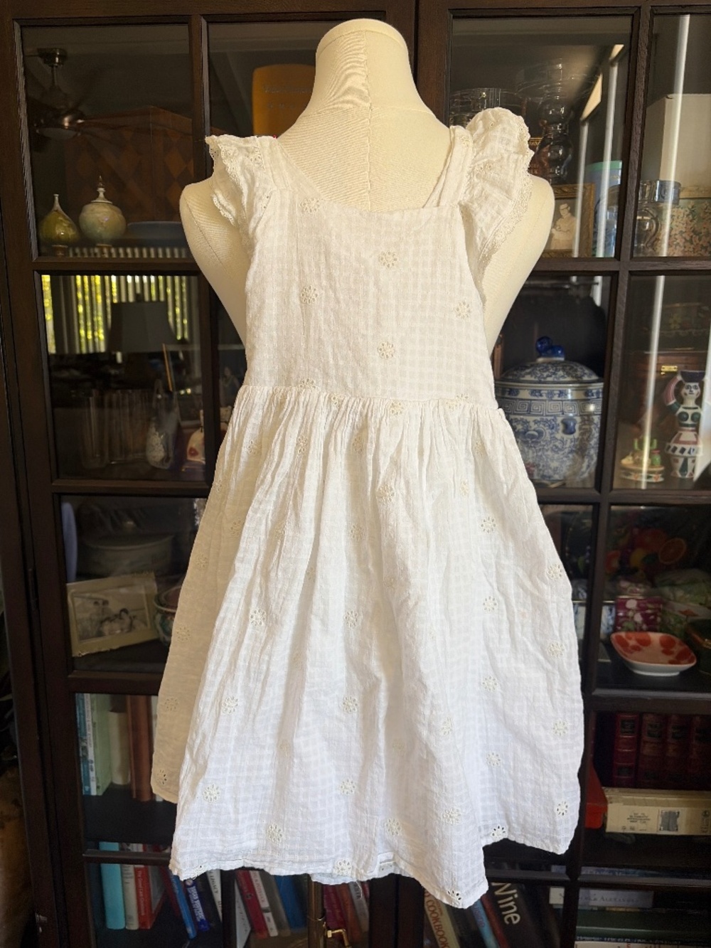 Cat and Jack, eyelet cotton sun dress size 7/8 girls